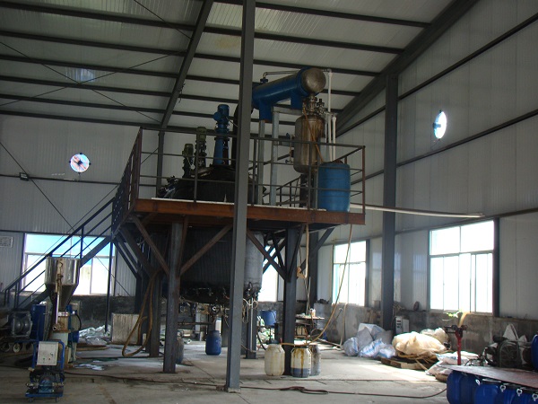 污(wu)水緩蝕(shi)劑車間(jian)設備